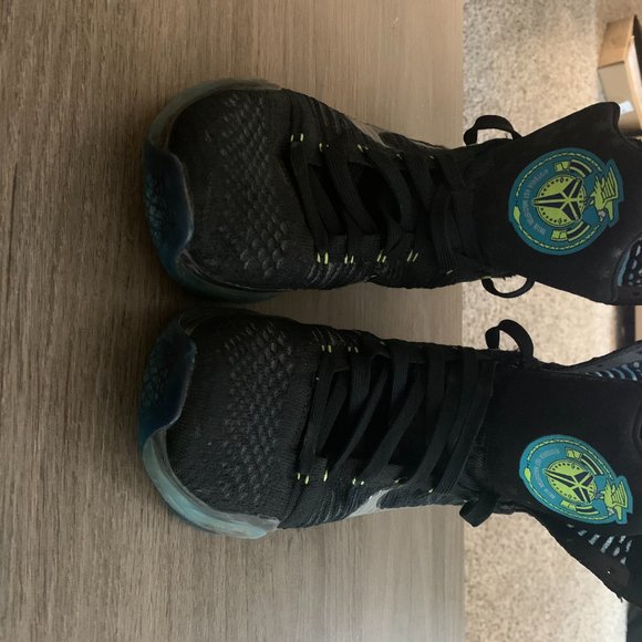 Kobe Commander - Picture 4 of 4